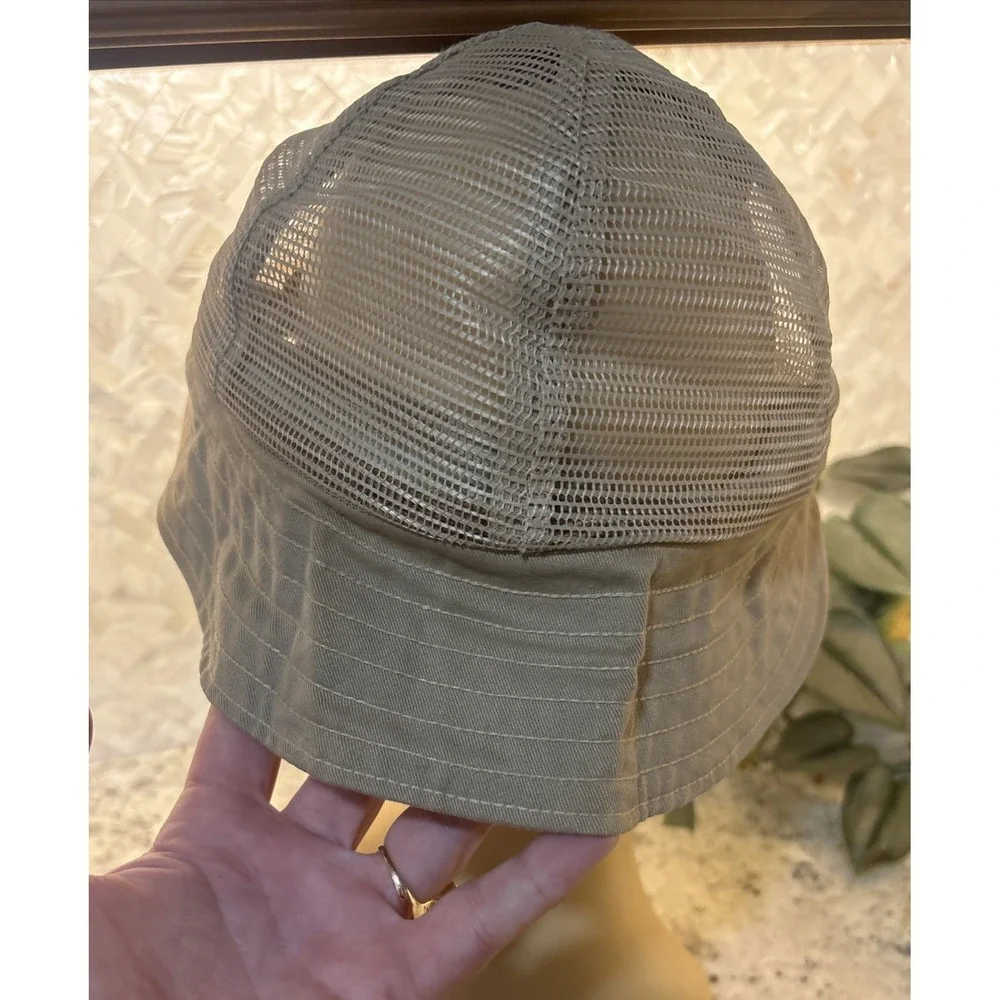 Vintage Neck panel hat cap Beige Cotton fly fishing long bill Made in usa Large
